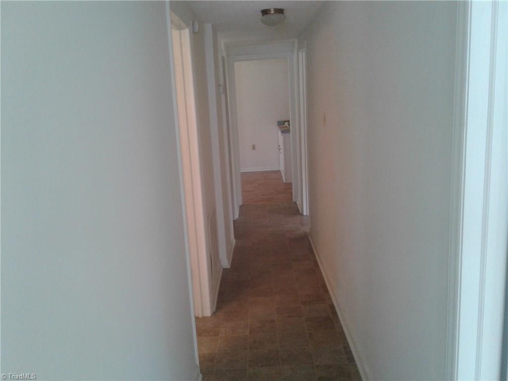 204 McKay Road Seagrove, NC 27341 - Photo 6 of 25 Gallery Image 6