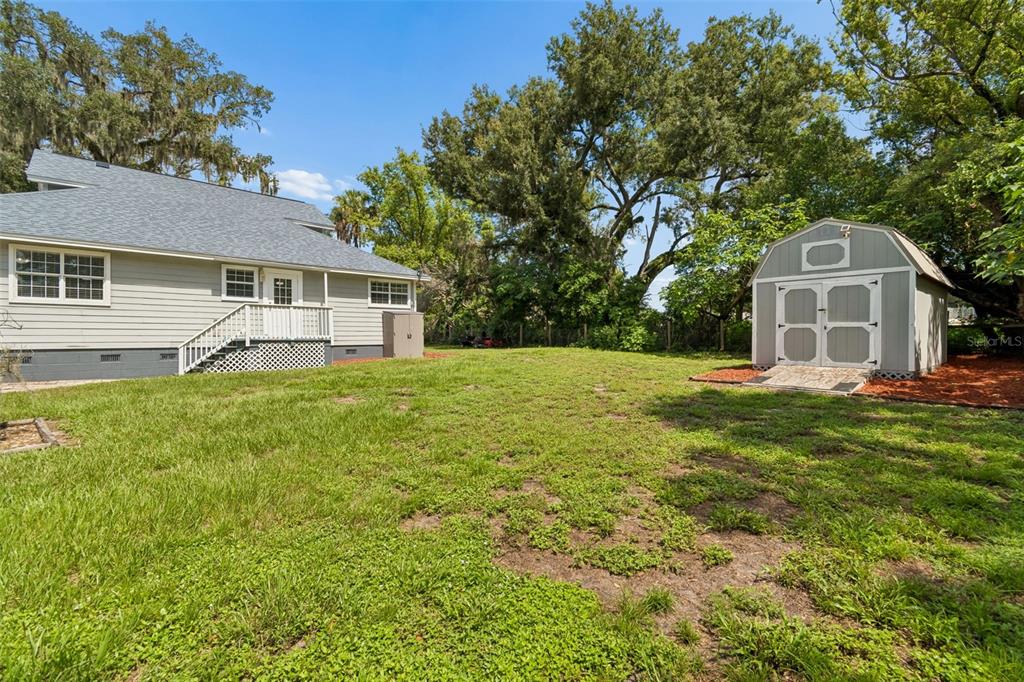 11426 Weldon Street Seffner, FL 33584 - Photo 25 of 28