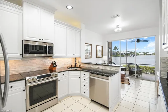 $3,500 | 172 Eveningstar Cay, Naples, FL 34114