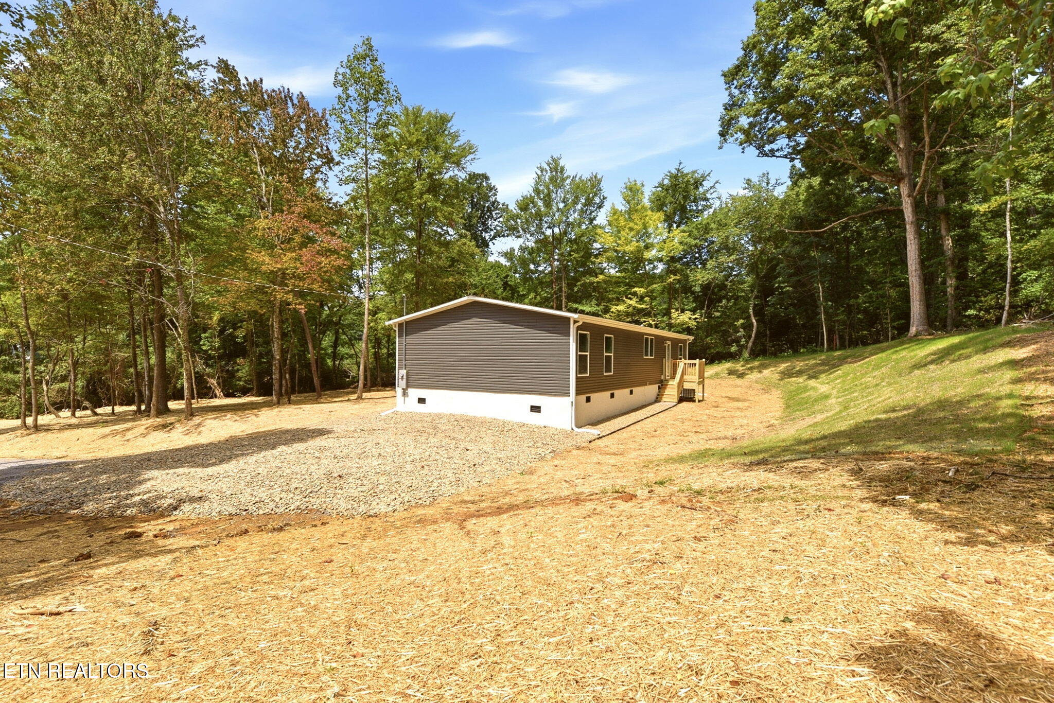 3334 Shipe Road Corryton, TN 37721 - Photo 17 of 20 28-web-or-mls-Shipe3334 (27)