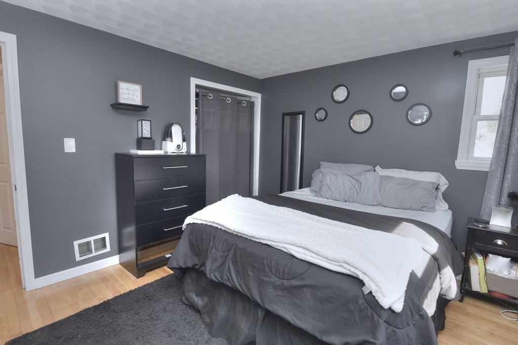 4 Anthony Road Tewksbury, MA 01876 - Photo 19 of 31 Gallery Image 19