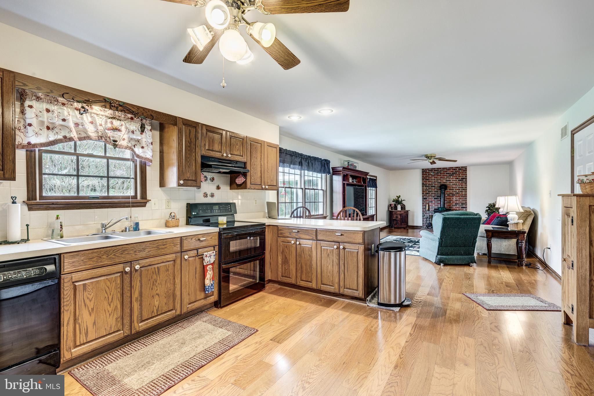 3806 Falls Road Manchester, MD 21102 - Photo 7 of 56
