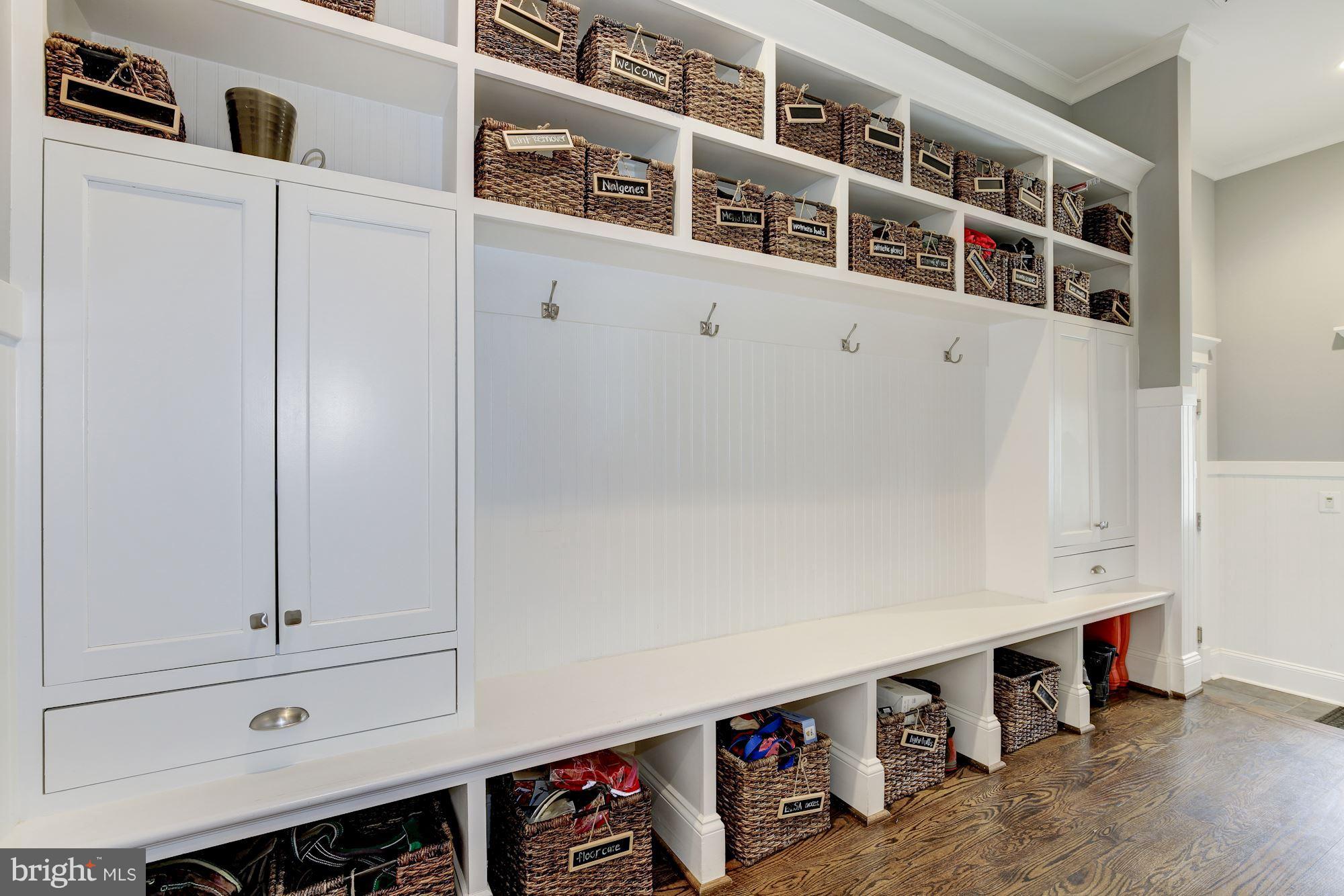 7200 Matthew Mills Road McLean, VA 22101 - Photo 12 of 30 Mudroom with custom built-in storage