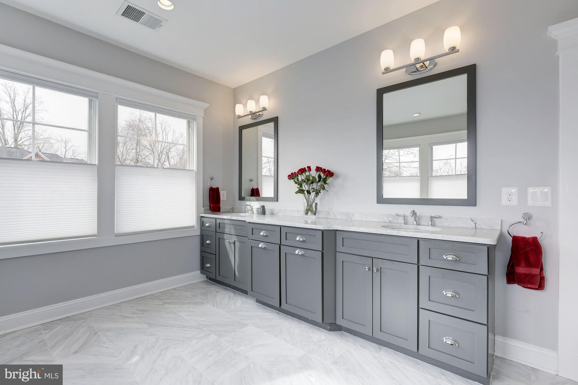 7200 Matthew Mills Road McLean, VA 22101 - Photo 17 of 30 His and Hers sinks with storage and Carrera marble