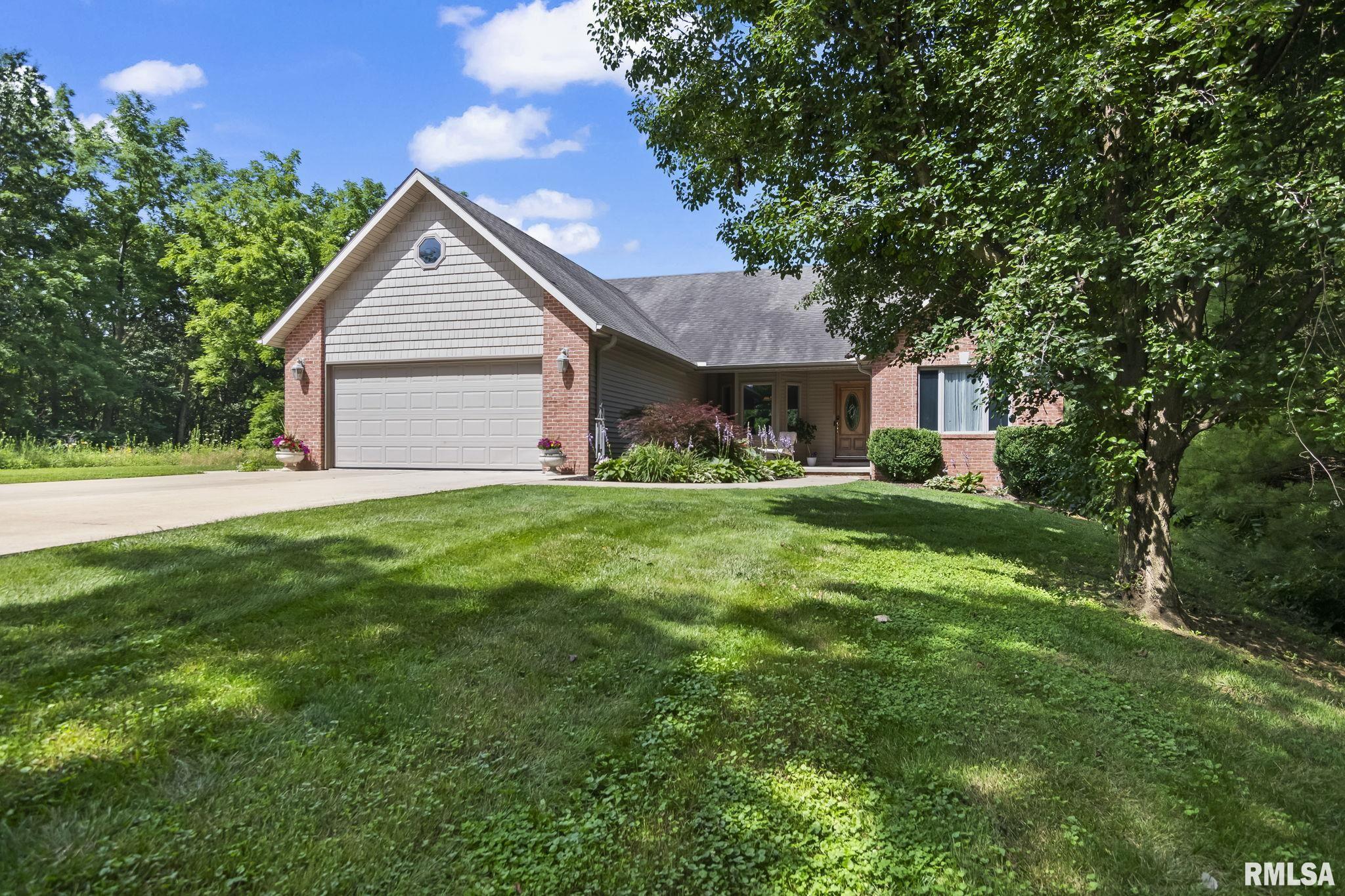 2450 Old Beardstown Road Springfield, IL 62702 - Photo 2 of 50