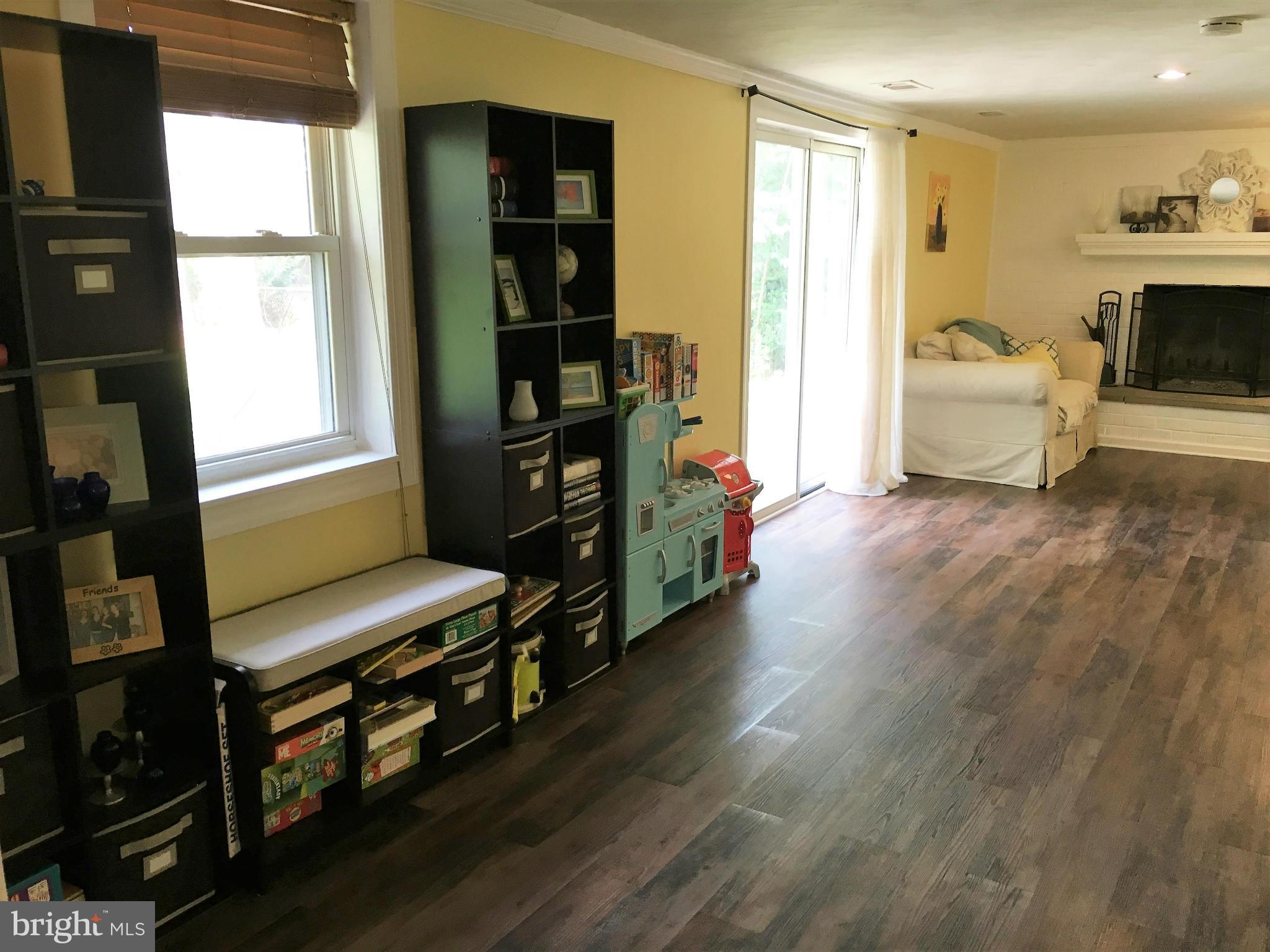 114 Walgrove Road Reisterstown, MD 21136 - Photo 20 of 30 Recessed Lighting