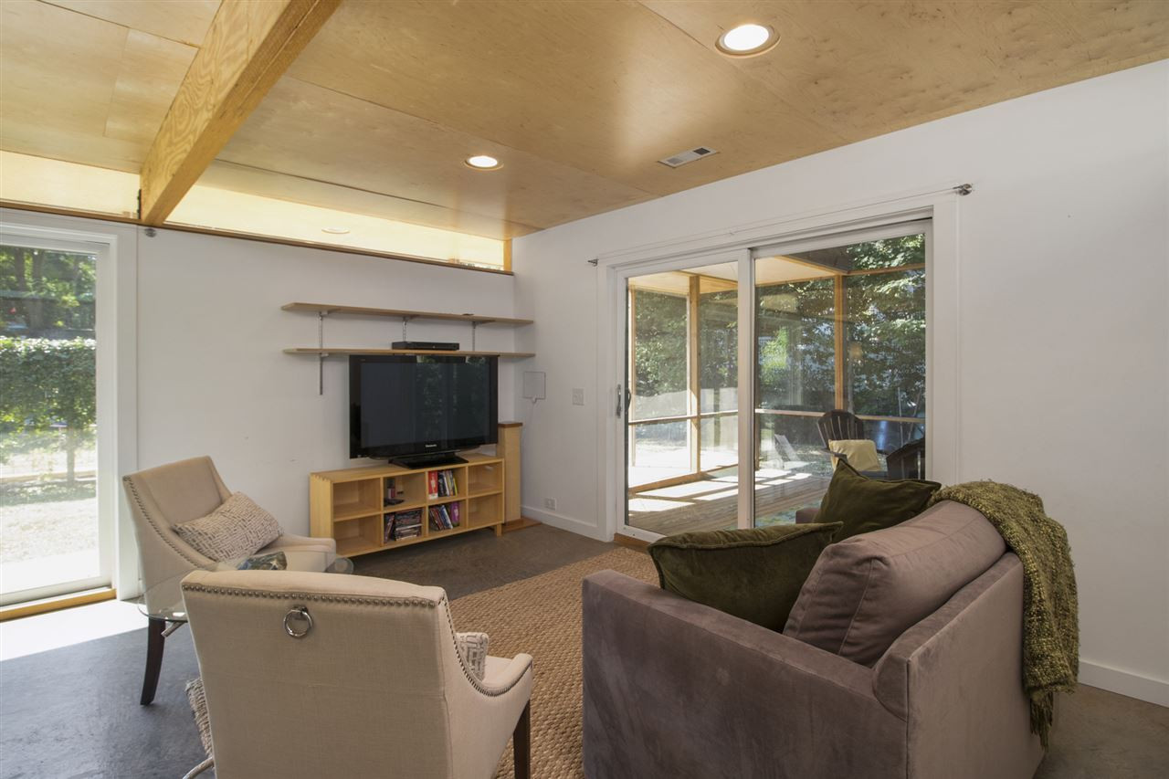 1305 Dale Street Raleigh, NC 27605 - Photo 9 of 26 Photo 9