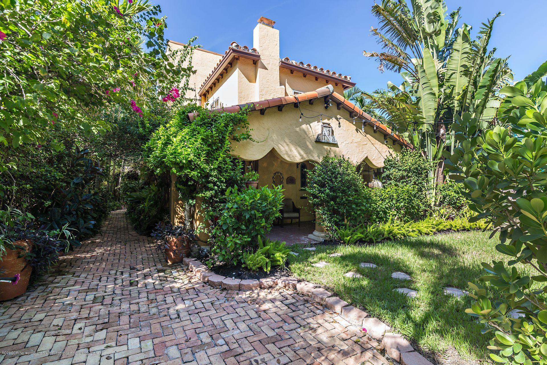 713 Sunset Road West Palm Beach, FL 33401 - Photo 2 of 47 2