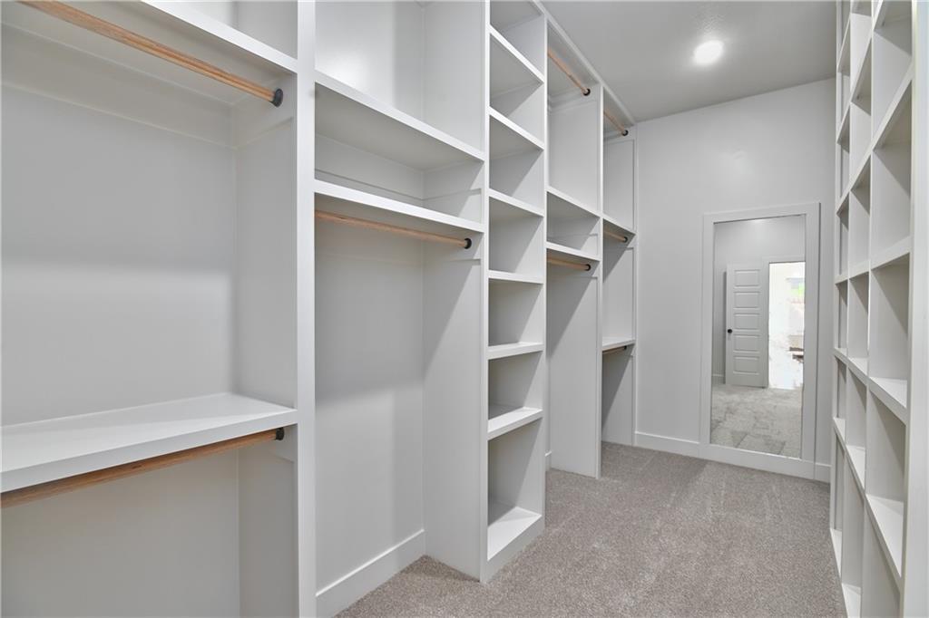 6039 Apache Drive Shawnee, KS 66226 - Photo 33 of 48