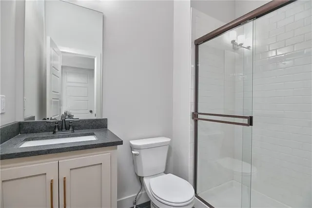 $827,235 | 6039 Apache Drive, Shawnee, KS 66226