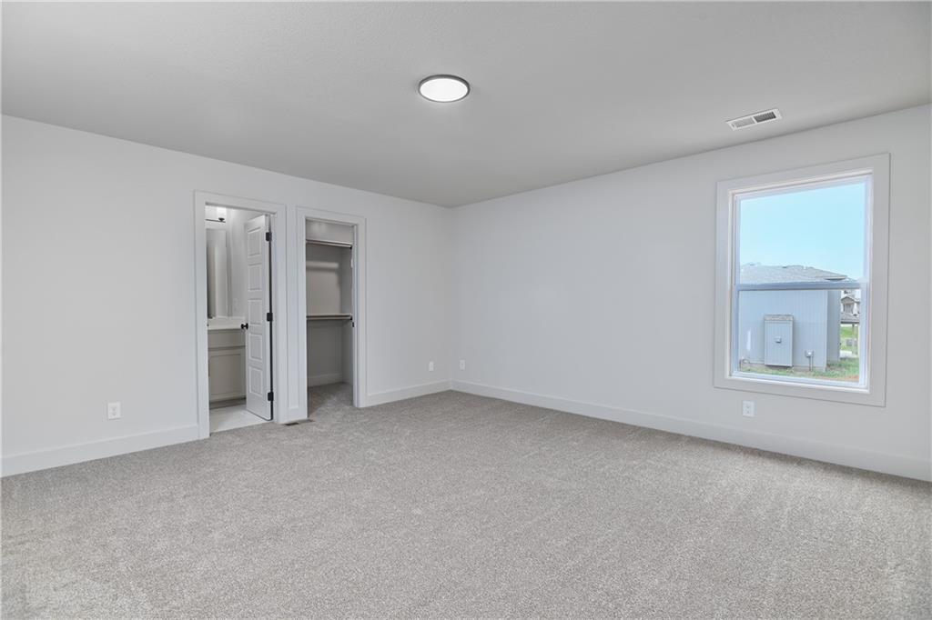 6039 Apache Drive Shawnee, KS 66226 - Photo 40 of 48