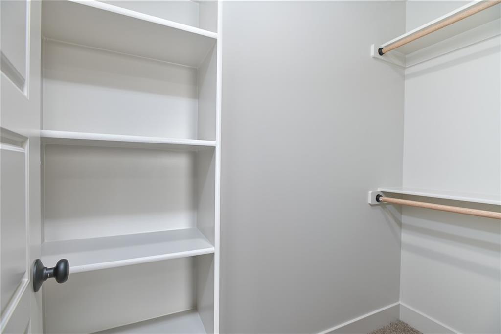 6039 Apache Drive Shawnee, KS 66226 - Photo 44 of 48