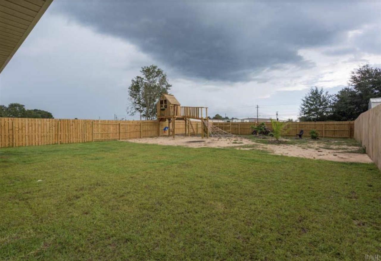 5877 Fairlands Road Milton, FL 32583 - Photo 3 of 23 Gallery Image 3