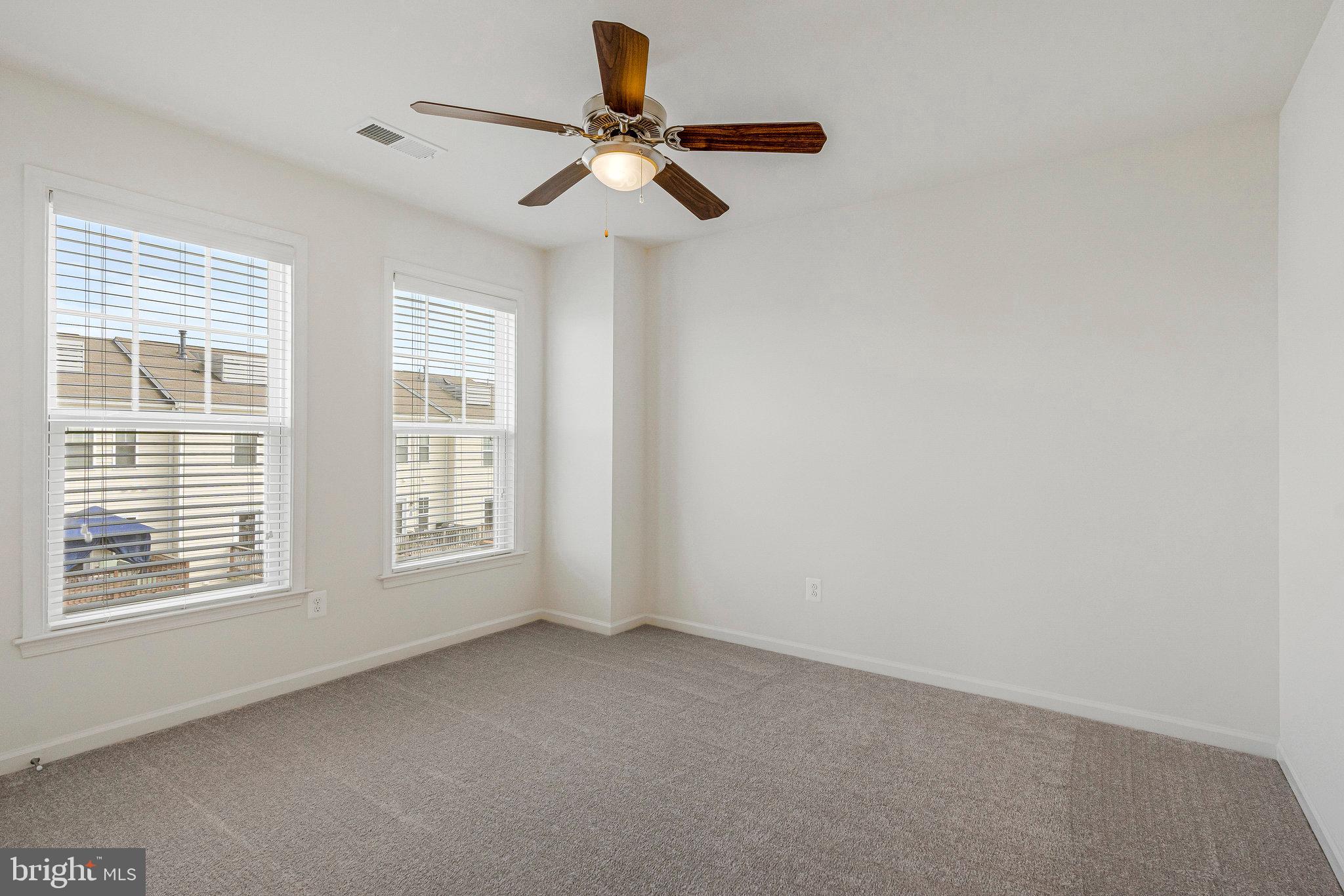 43322 Novi Terrace Ashburn, VA 20147 - Photo 12 of 20 3RD Bedroom