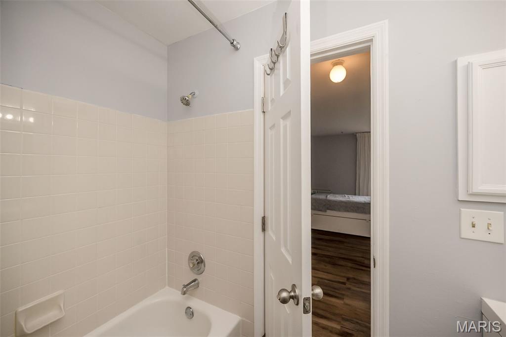 2303 Kratky Road, Unit B St. Louis, MO 63114 - Photo 17 of 22