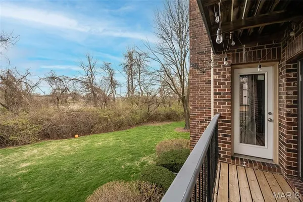 $145,000 | 2303 Kratky Road, Unit B, St. Louis, MO 63114