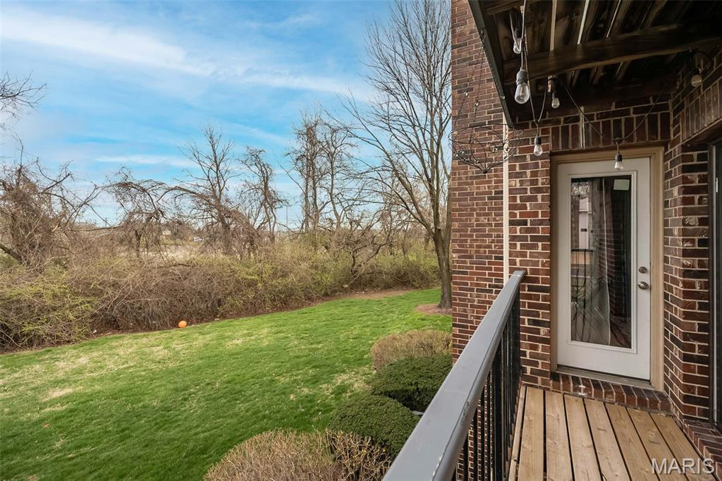 2303 Kratky Road, Unit B St. Louis, MO 63114 - Photo 19 of 22