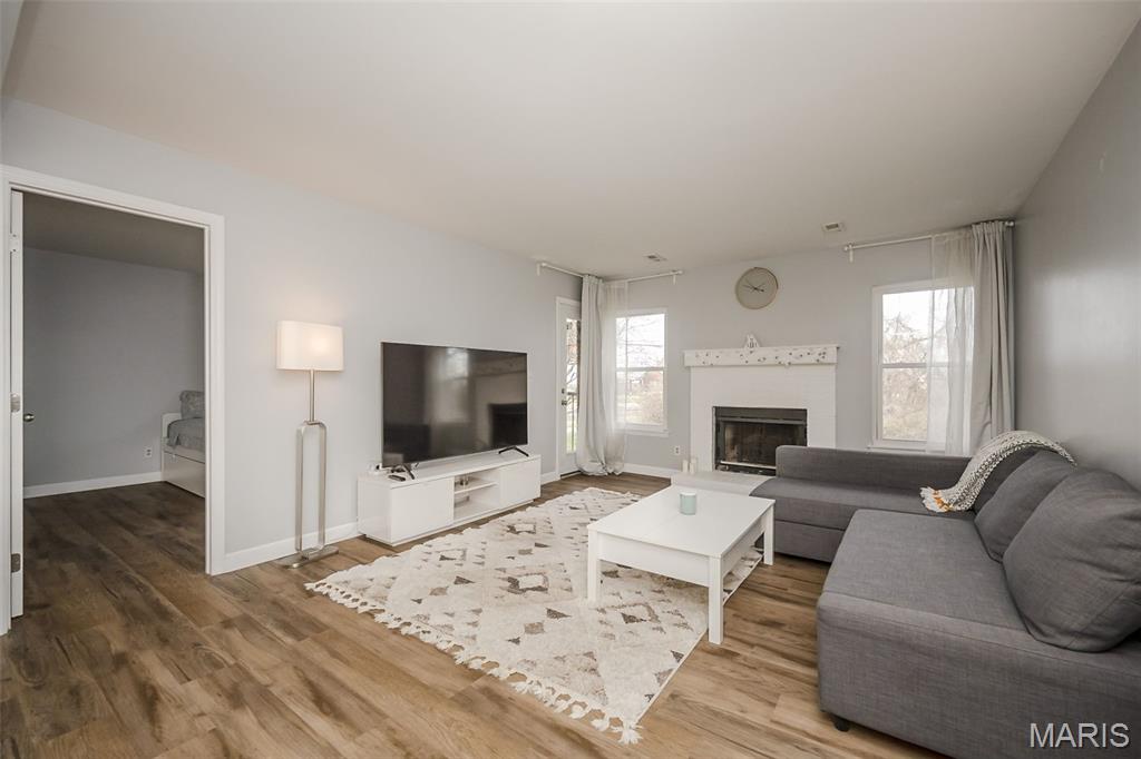 2303 Kratky Road, Unit B St. Louis, MO 63114 - Photo 7 of 22