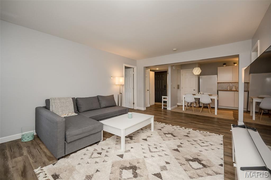 2303 Kratky Road, Unit B St. Louis, MO 63114 - Photo 9 of 22