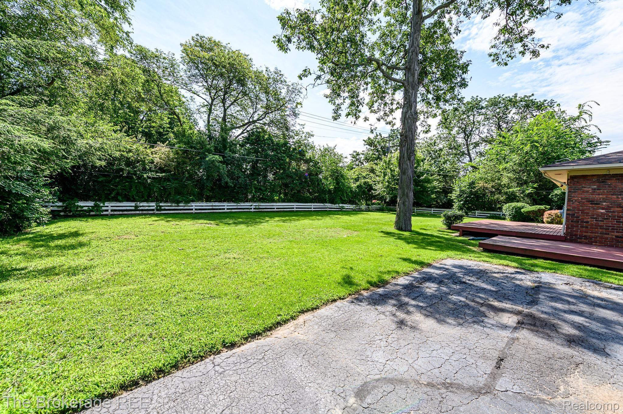 6909 Lahser Road Bloomfield Hills, MI 48301 - Photo 49 of 59 6909 LAHSER Road, Bloomfield Twp 48301 Let's buy a house today!!