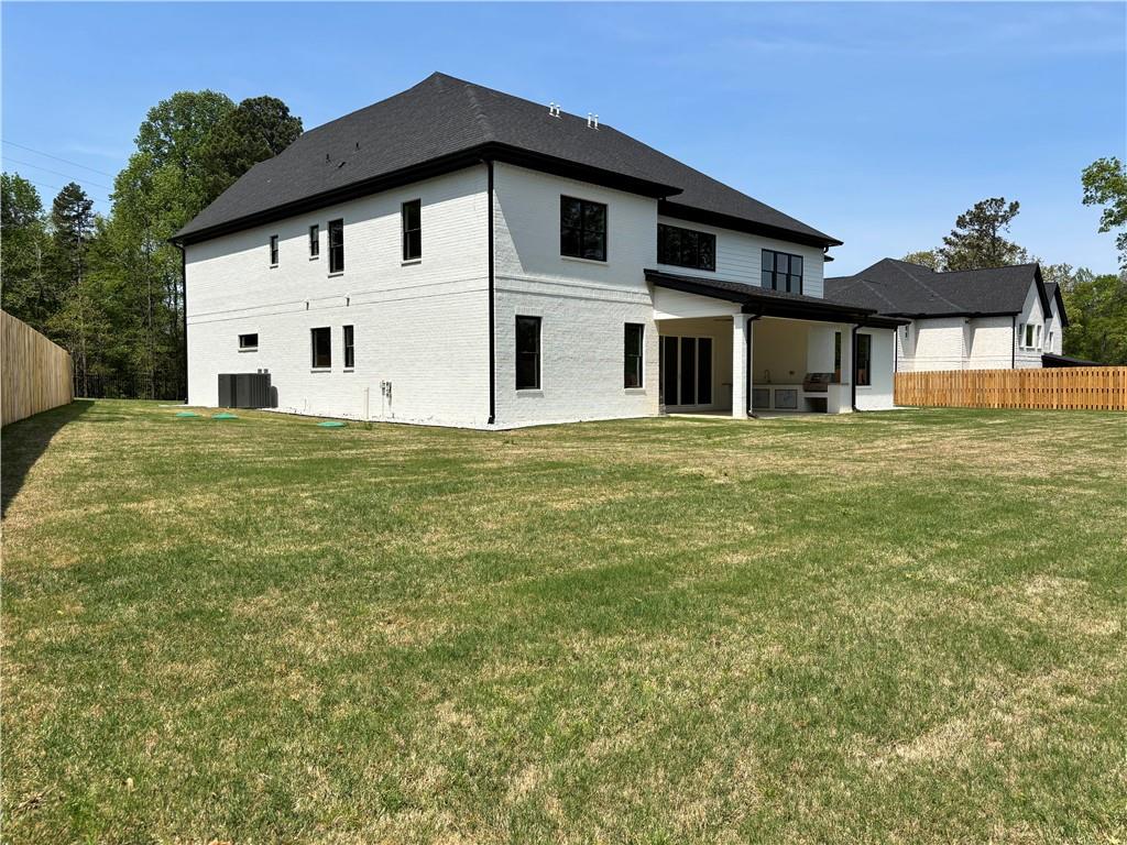 4077 Ridge Road Buford, GA 30519 - Photo 7 of 103