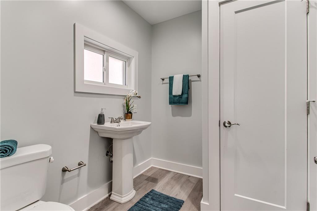 5146 Keystone Street Pittsburgh, PA 15201 - Photo 12 of 25 Gallery Image 12