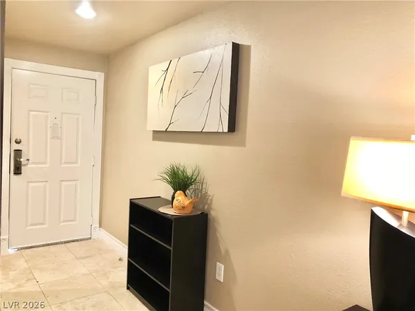 $1,795 | 270 East Flamingo Road, Unit 120, Las Vegas, NV 89169
