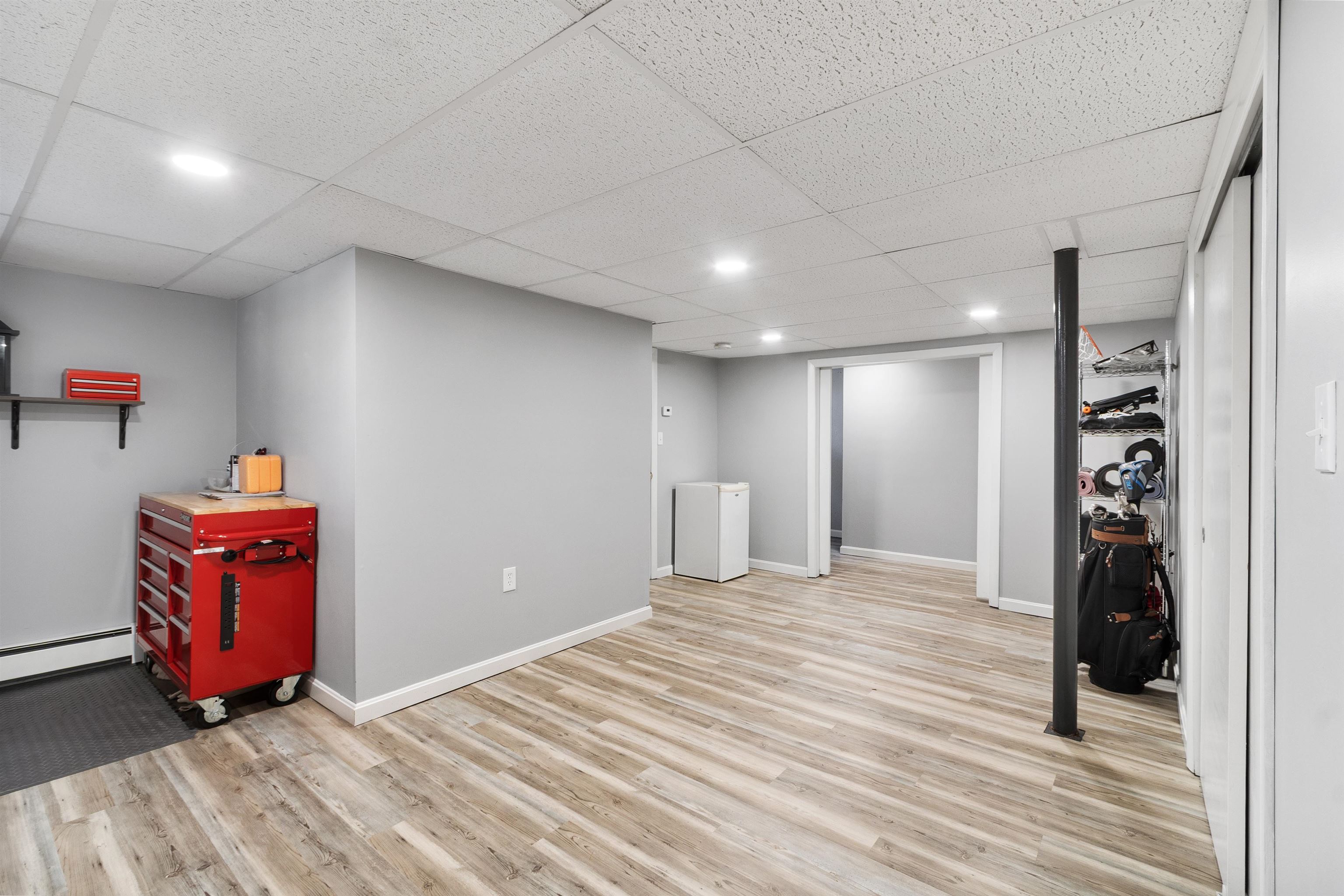 6 Mills Farm Circle, Unit R Derry, NH 03038 - Photo 30 of 38