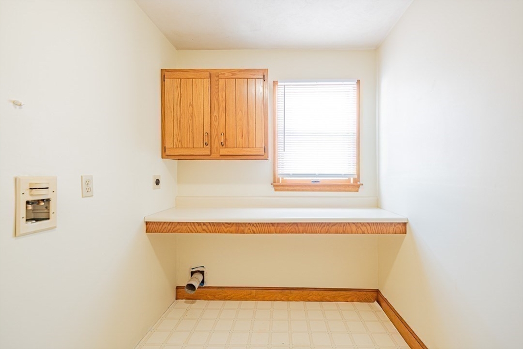 71 Cole Terrace Randolph, MA 02368 - Photo 14 of 23