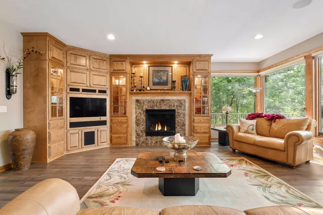 $1,845,000 | 6480 Yosemite Avenue, Excelsior, MN 55331