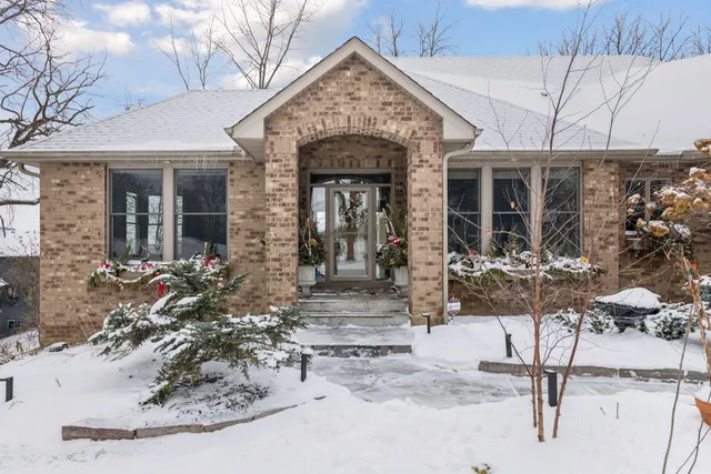 $1,845,000 | 6480 Yosemite Avenue, Excelsior, MN 55331