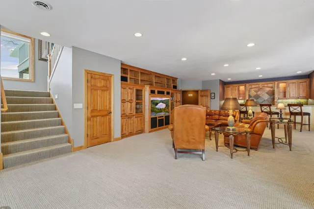 $1,845,000 | 6480 Yosemite Avenue, Excelsior, MN 55331