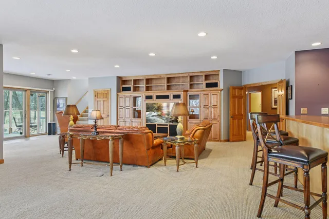 $1,845,000 | 6480 Yosemite Avenue, Excelsior, MN 55331