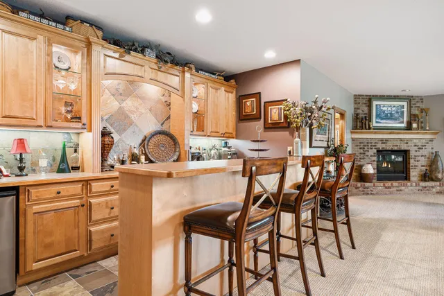 $1,845,000 | 6480 Yosemite Avenue, Excelsior, MN 55331