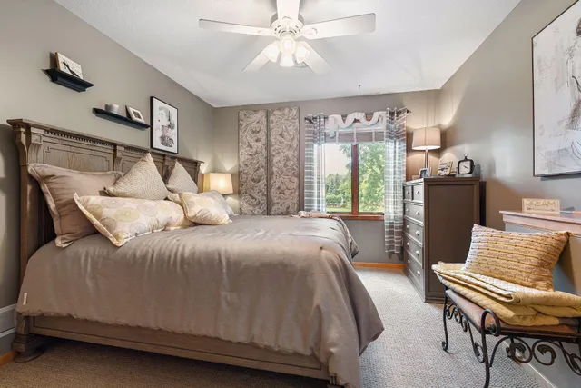 $1,845,000 | 6480 Yosemite Avenue, Excelsior, MN 55331