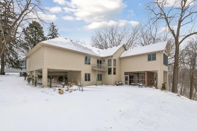 $1,845,000 | 6480 Yosemite Avenue, Excelsior, MN 55331