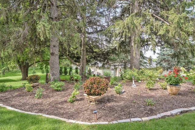 $1,845,000 | 6480 Yosemite Avenue, Excelsior, MN 55331