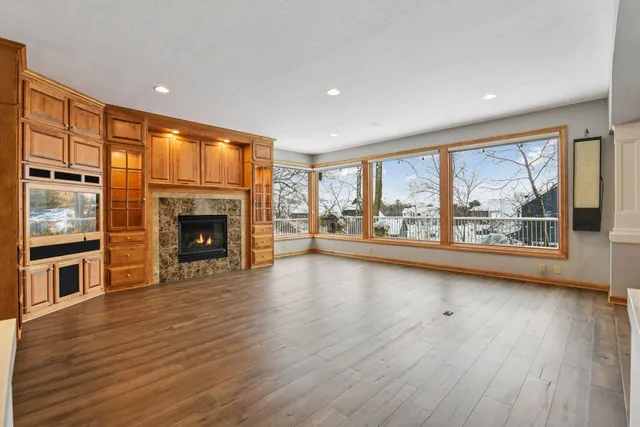 $1,845,000 | 6480 Yosemite Avenue, Excelsior, MN 55331