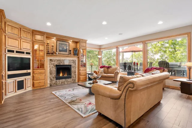 $1,845,000 | 6480 Yosemite Avenue, Excelsior, MN 55331