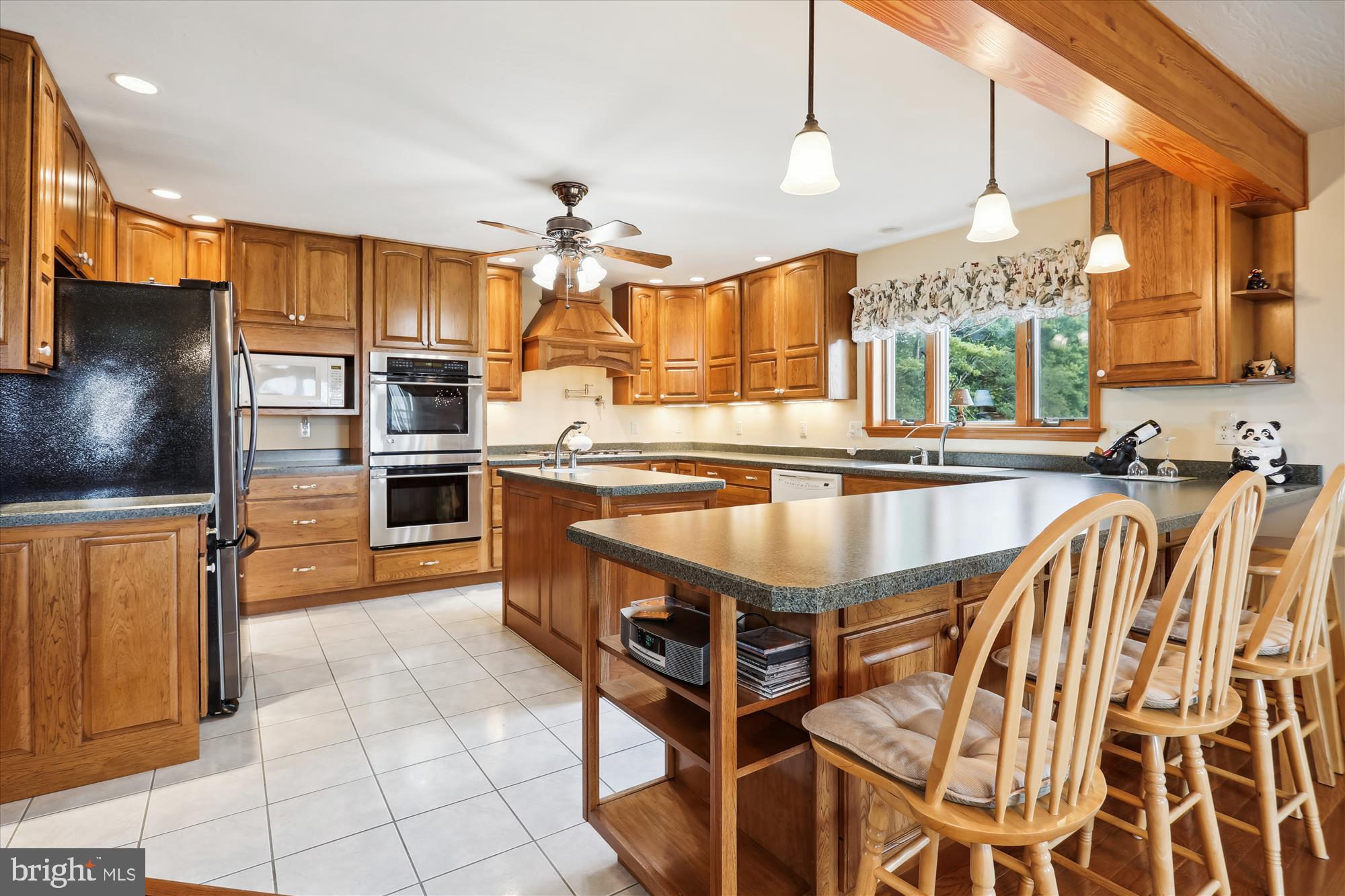 417 Greenwood Ridge Road Accident, MD 21520 - Photo 4 of 91 Kitchen Stainless Appliances