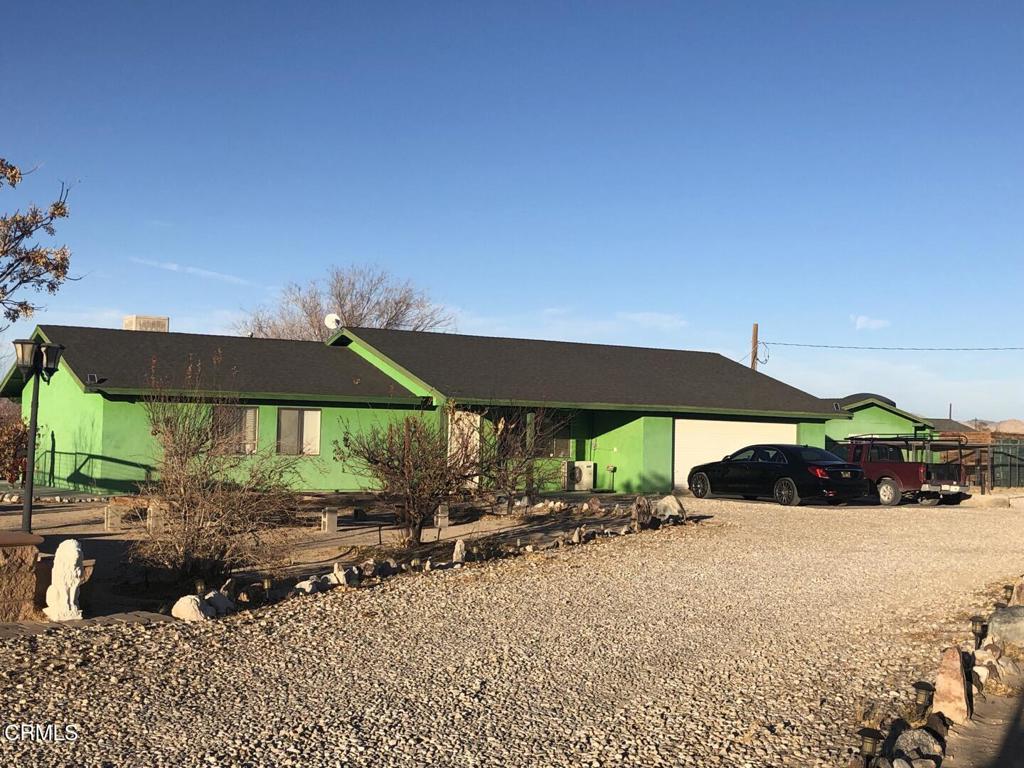 34738 Old Woman Springs Road Lucerne Valley, CA 92356 - Photo 4 of 14 5