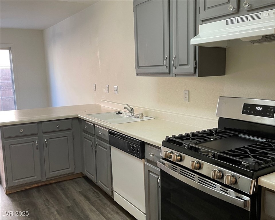 10154 Quilt Tree Street Las Vegas, NV 89183 - Photo 7 of 28