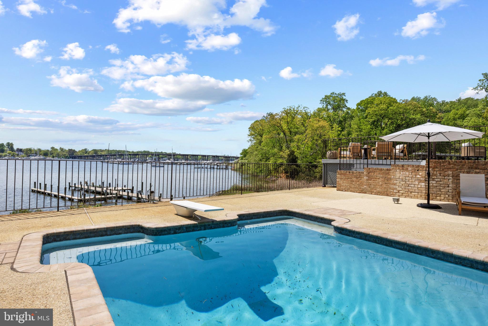 31 Shadow Point Court Edgewater, MD 21037 - Photo 34 of 44 Swimming pool overlooking the river