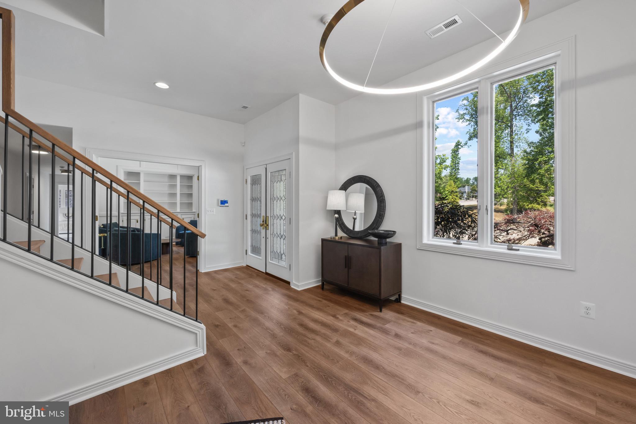 31 Shadow Point Court Edgewater, MD 21037 - Photo 6 of 44 Elegant foyer