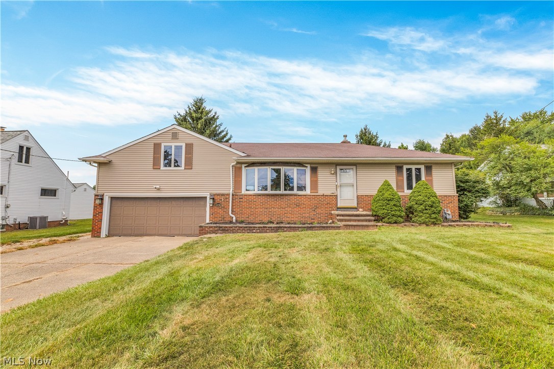 15730 Whitney Road Strongsville, OH 44136 - Photo 1 of 34 Gallery Image 1