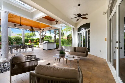 $1,999,000 | 8561 Southwest 167th Terrace, Palmetto Bay, FL 33157