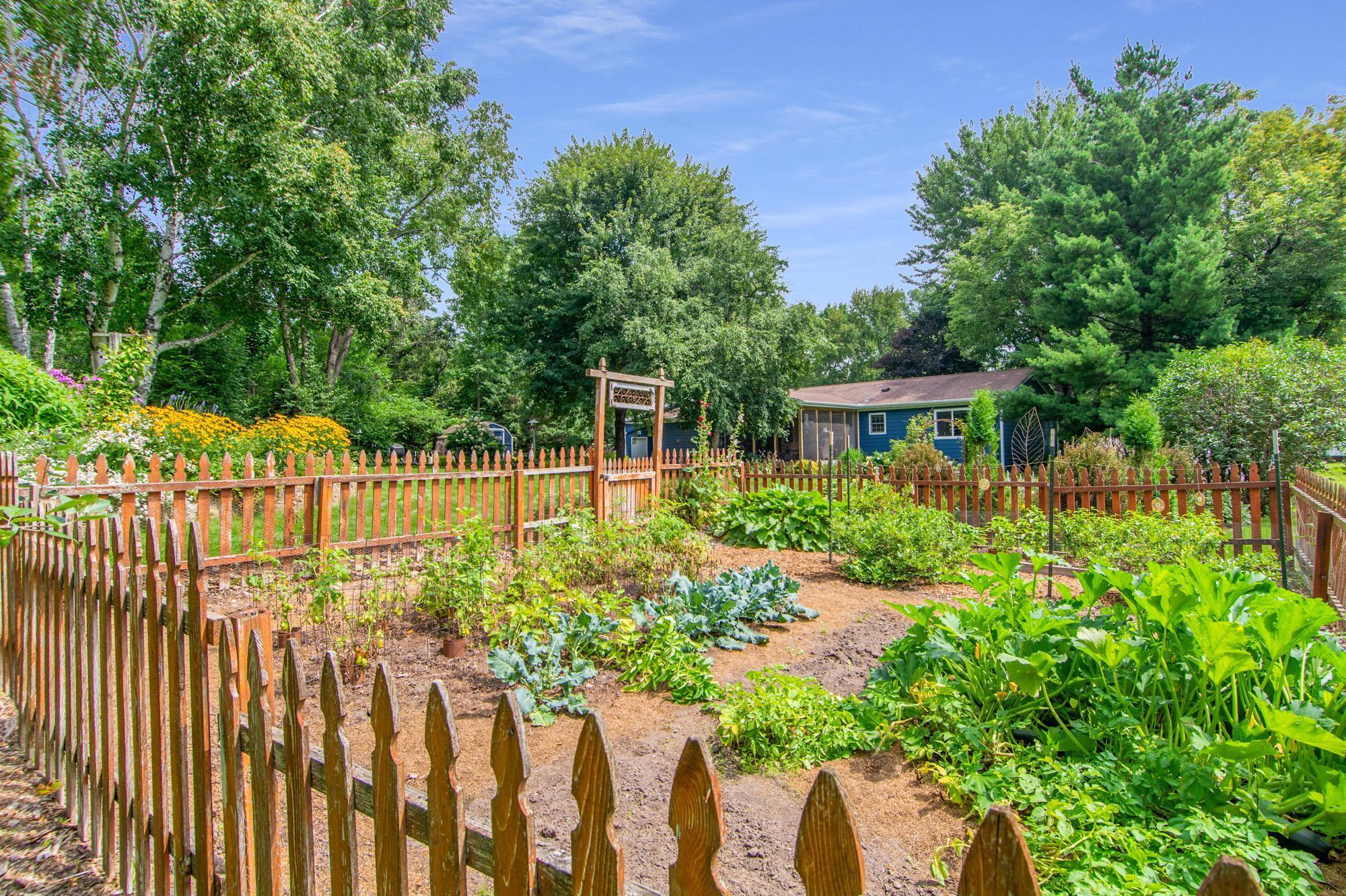 23403 Agate Lake Road Deerwood, MN 56444 - Photo 5 of 50