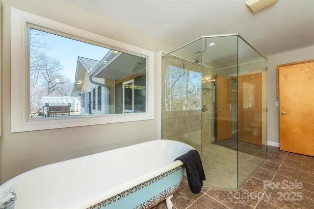 $685,750 | 70 Midnight Lane, Waynesville, NC 28786