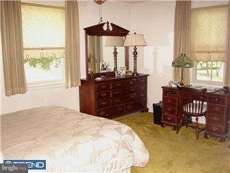 3504 Post Road Huntingdon Valley, PA 19006 - Photo 6 of 12 Bedroom - Main