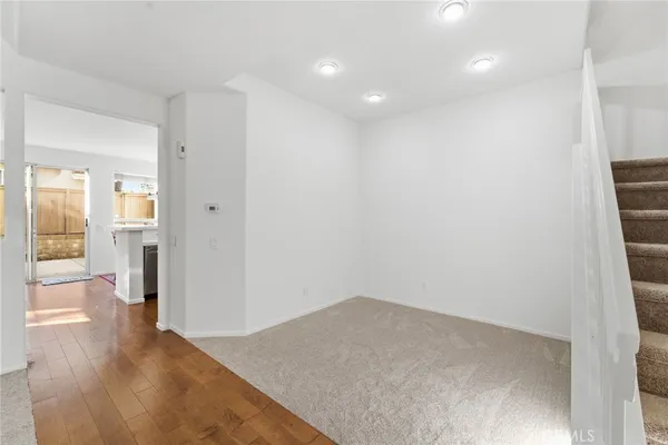 $899,000 | 4933 Santo Drive, Oak Park, CA 91377